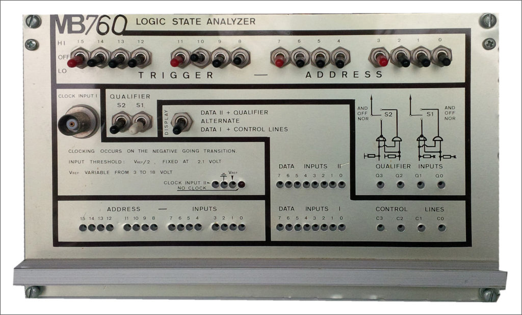 Data analyzer for MC6800